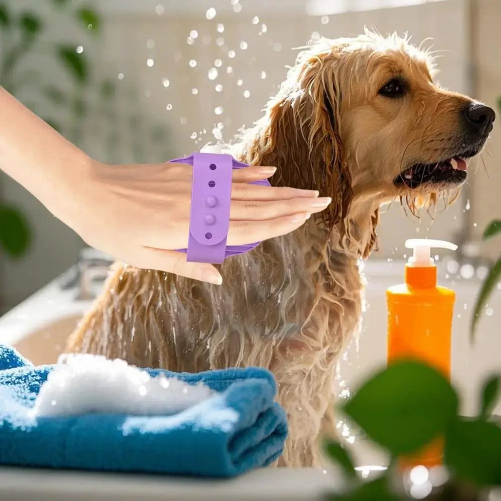 Gant de toilettage pour chiens, brosse de bain pour animaux de compagnie avec poignée annulaire réglable, peigne de toilettage de Massage en caoutchouc pour chiens et chats à cheveux courts